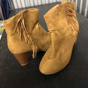 Suede Tassel Boots